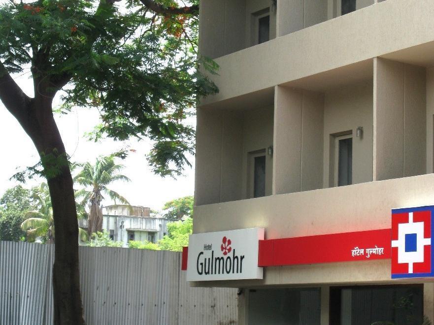 Oyo 1194 Hotel Gulmohr Pune Exteriör bild